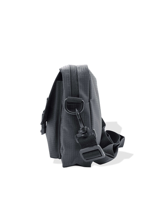 DETERMIND THE LOGO MINI BAG BLACK