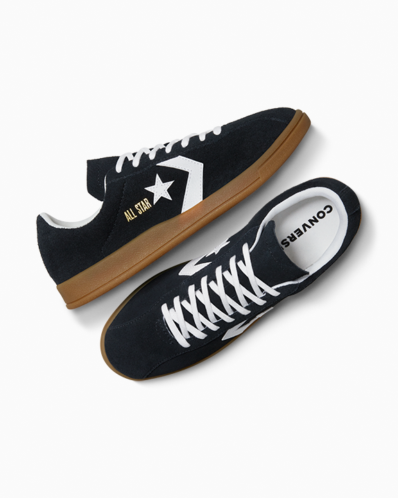 Classic Trainer Suede