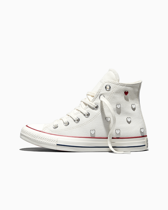 Chuck Taylor All Star Hearts